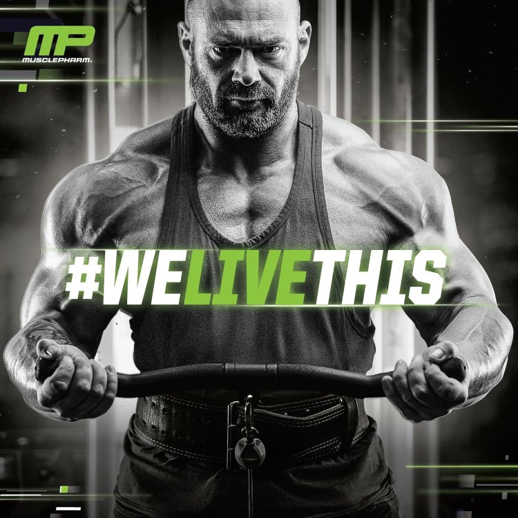 MusclePharm Combat Protein Powder, Chocolate Milk Flavor, Fuels Muscles for Productive Workouts, 5 Protein Sources Including Whey Protein Isolate & Egg Albumin, Gluten Free, 4 lb, 52 Servings